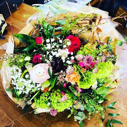 Butty Fleurs et Jardins SA, Blumenladen in Ursy