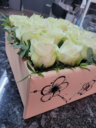 De Graines En Fleurs, Blumenladen in Valbirse