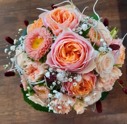 Caspar-Hagmayer Carmen, Blumenladen in Andeer