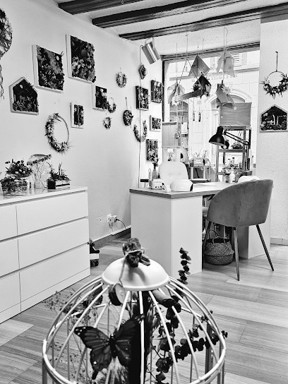 Artisafleurs et les ongles d'Ophélie, Blumenladen in Sankt-Maurice