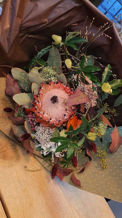 Atelier Sauvage Fleuriste, Blumenladen in Cottens